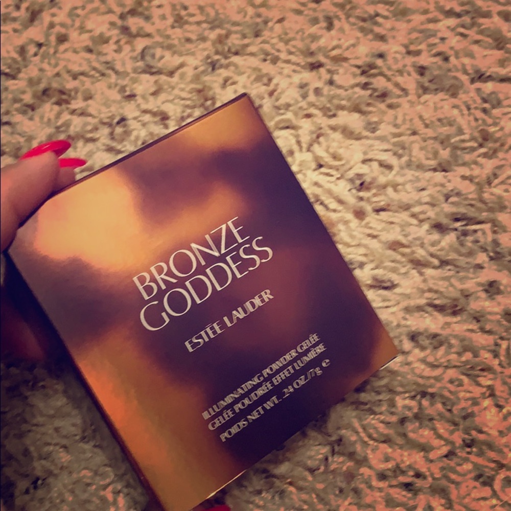Ester Lauder Illuminating Powder